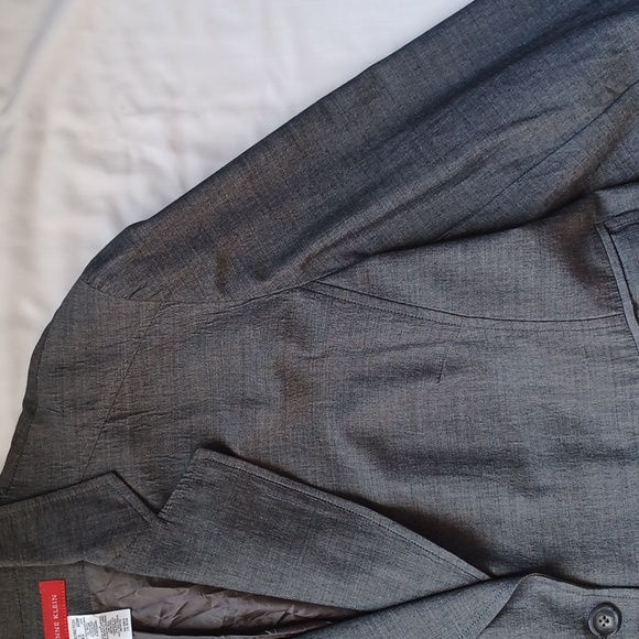 Anne Klein Wool Blend Gray Blazer- Sz. 22W - Picture 5 of 11